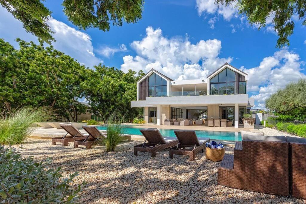 Villa Polos, Prestigious Haven In Casa De Campo La Romana Exterior photo